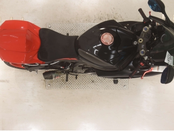 �������� �� ������ �������� Suzuki GSX-R600 2009 ���� 3