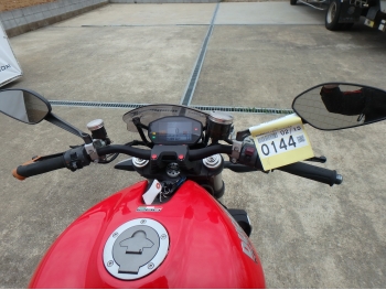     Ducati Monster1200 2014  21
