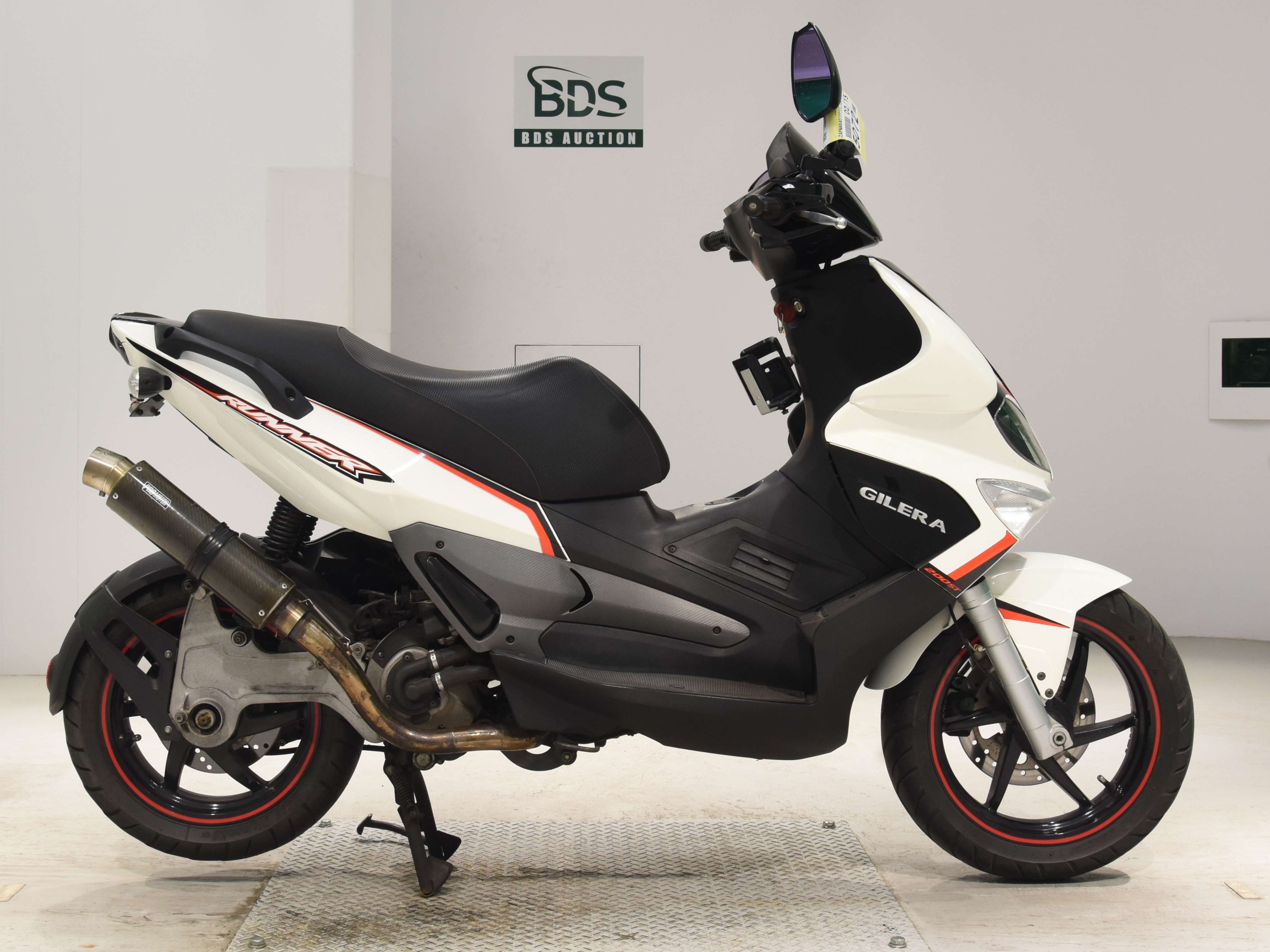 Купить мотоцикл Gilera Runner ST200 2009 фото 2