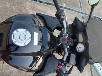     Yamaha FZ-8 Fazer ABS FZ-8SA 2011  22