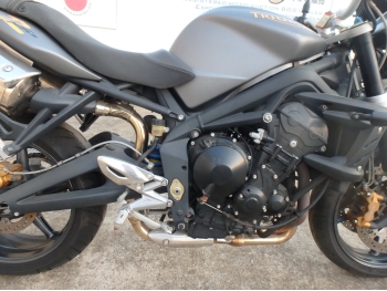 Заказать из Японии мотоцикл Triumph Street Triple R 2009 фото 18