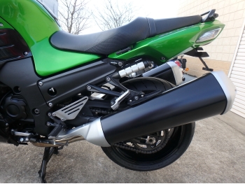 �������� �� ������ �������� Kawasaki ZX-14A ZZR-1400A Ninja ZX-14 2012 ���� 13