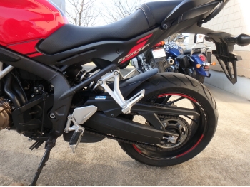 �������� �� ������ �������� Honda CB650F Hornet 2017 ���� 15