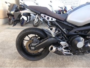     Yamaha XSR900 2017  15