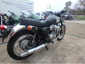     Kawasaki W800 2012  9