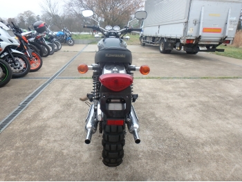     Kawasaki W800 2012  10