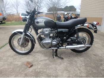 �������� �� ������ �������� Kawasaki W800 2012 ���� 12