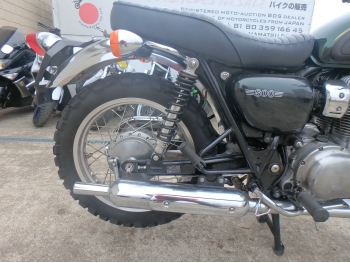     Kawasaki W800 2012  17