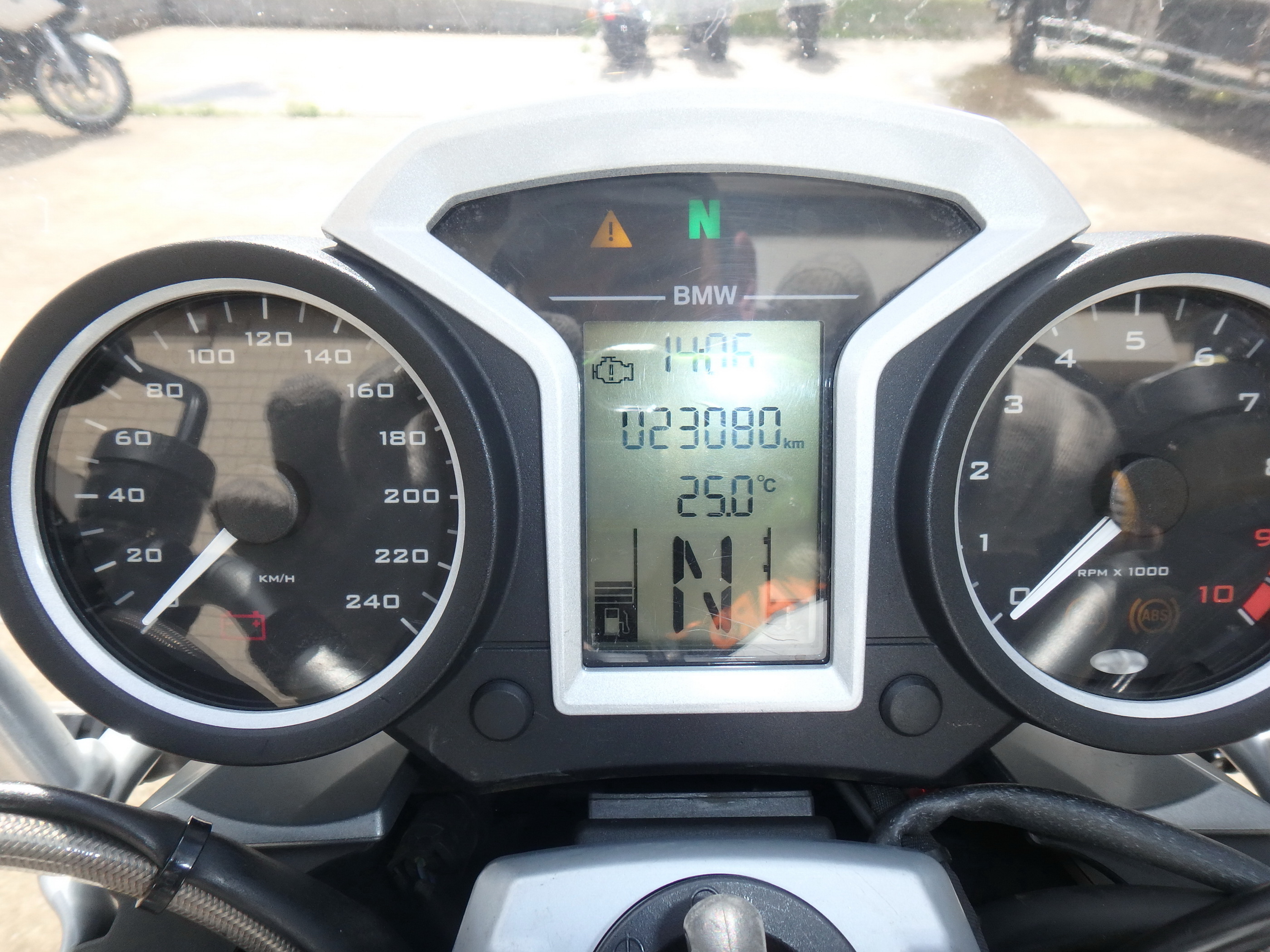 Купить мотоцикл BMW R1200R 2012 фото 20