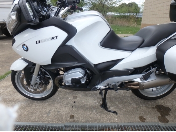     BMW R1200RT 2011  15