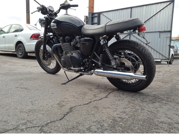     Triumph Bonneville T100 2014  6