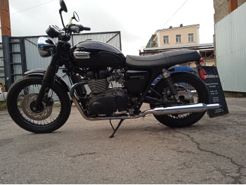     Triumph Bonneville T100 2014  7