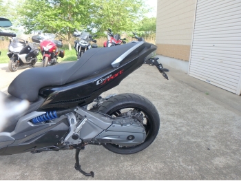     BMW C600 Sport 2012  16