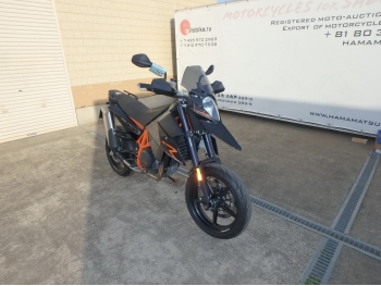     KTM 690 Supermoto R 2008  7