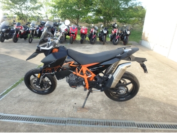     KTM 690 Supermoto R 2008  12