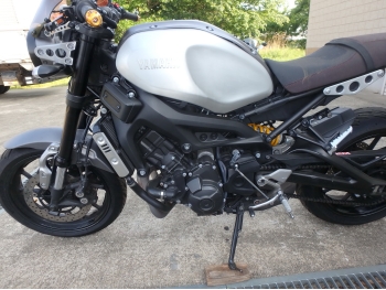     Yamaha XSR900 2016  15