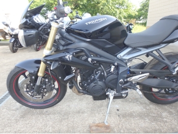     Triumph Street Triple85 2017  15