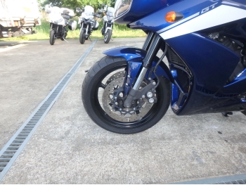 Заказать из Японии мотоцикл Yamaha FZ-1 Fazer 2013 фото 14