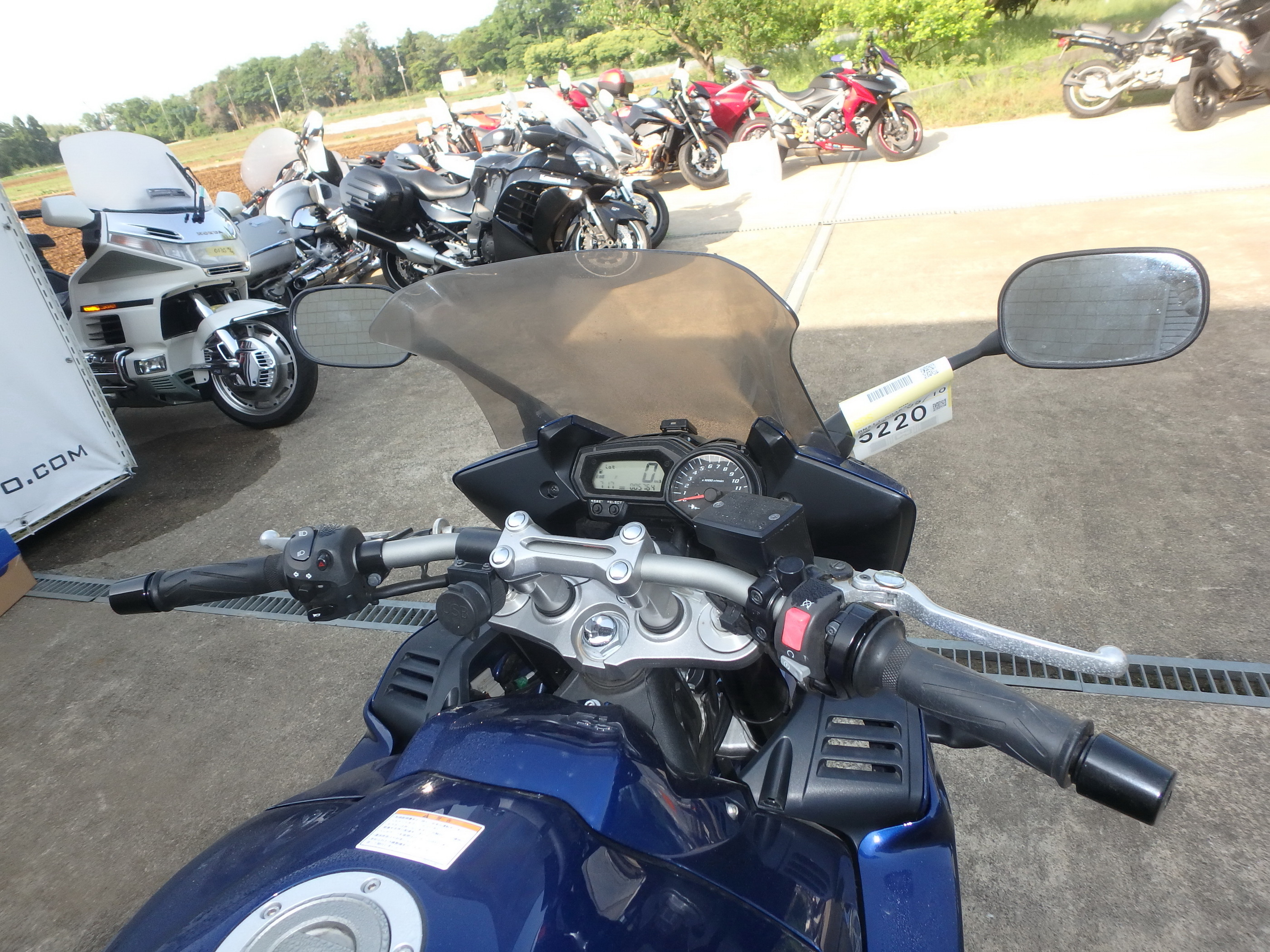 Купить мотоцикл Yamaha FZ-1 Fazer 2013 фото 21