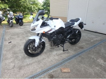     Yamaha FZ-1 Fazer 2012  13