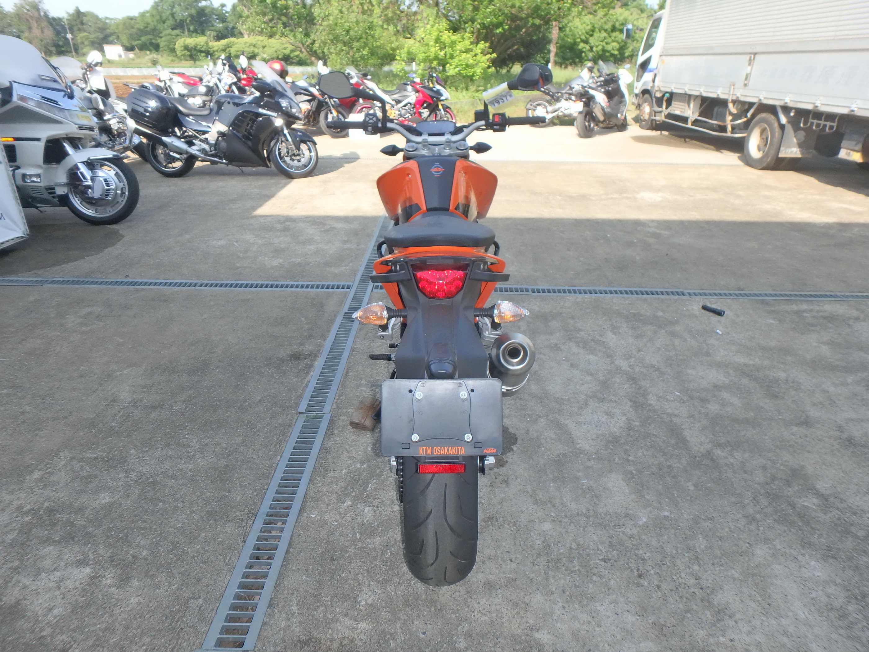 Купить мотоцикл KTM 690 Duke 2017 фото 10