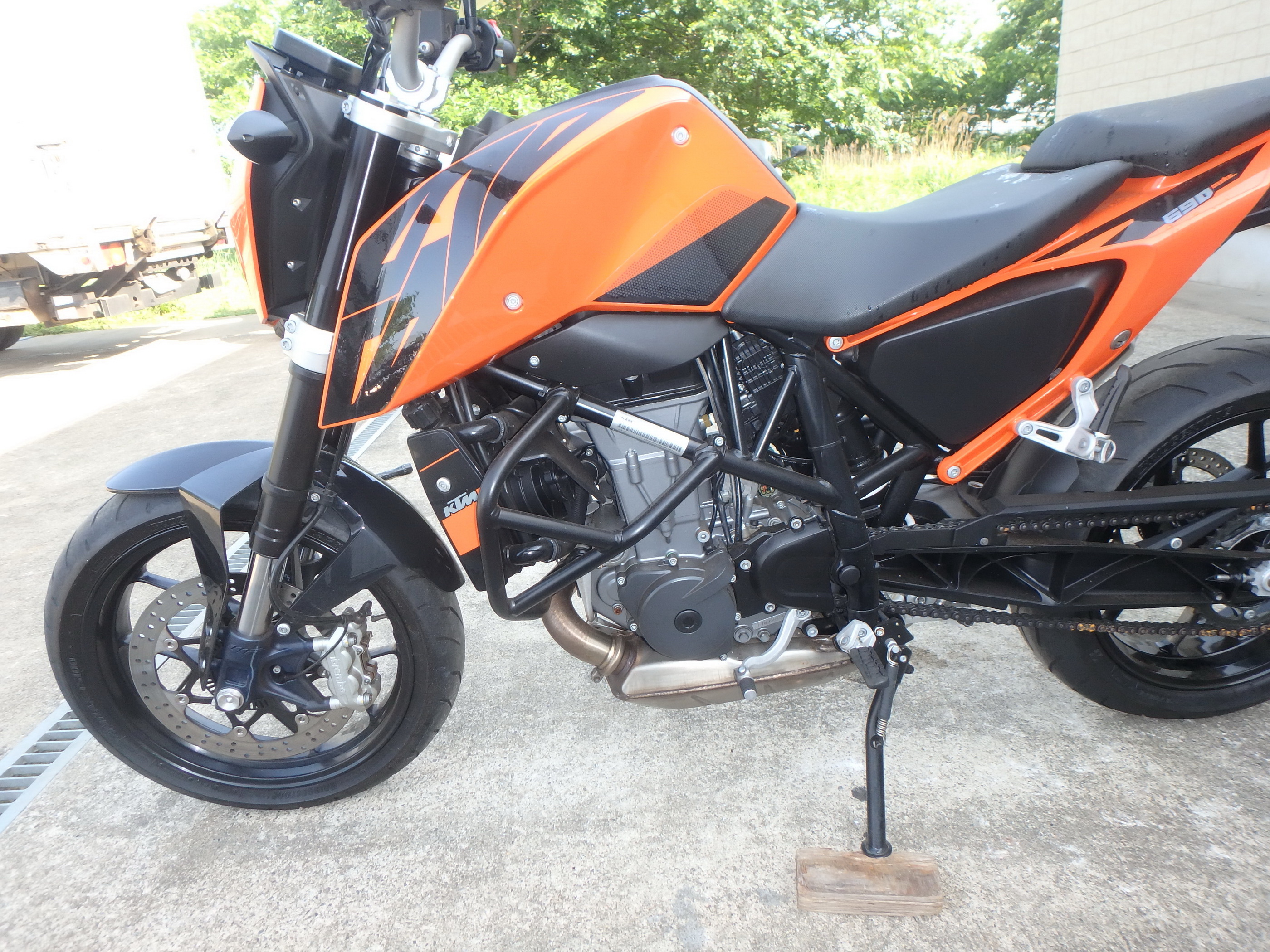 Купить мотоцикл KTM 690 Duke 2017 фото 15