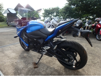     Suzuki GSX-S1000F ABS 2015  10