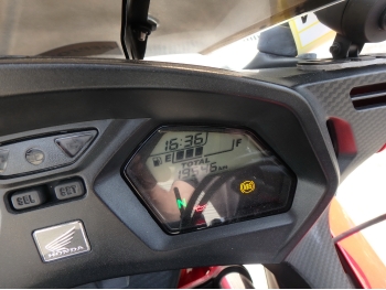     Honda CBR650F 2014  20