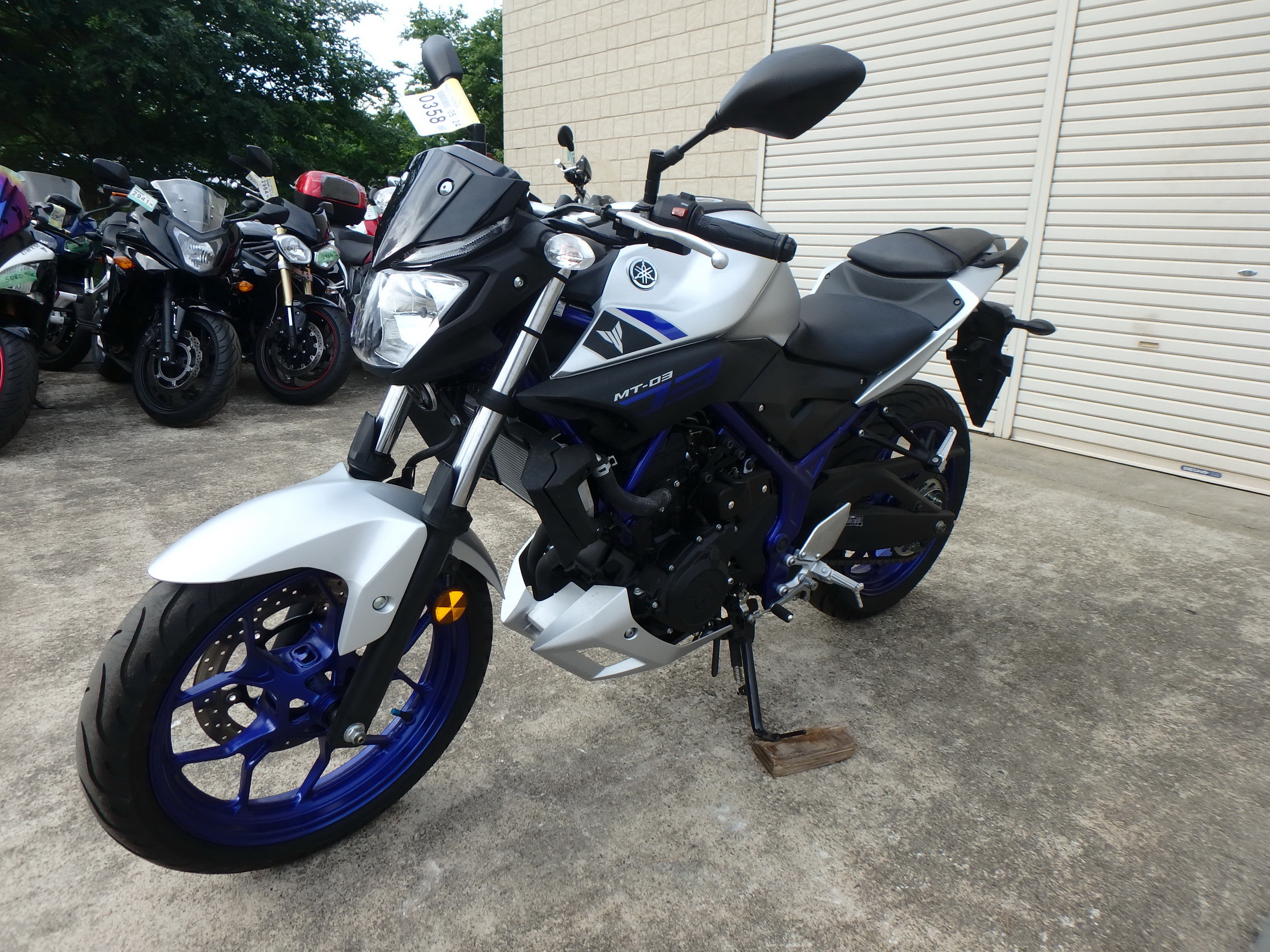 Купить мотоцикл Yamaha MT-03 2015 фото 13