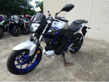     Yamaha MT-03 2015  13