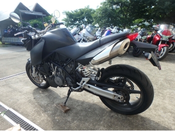     KTM 990 Super Duke 2005  11