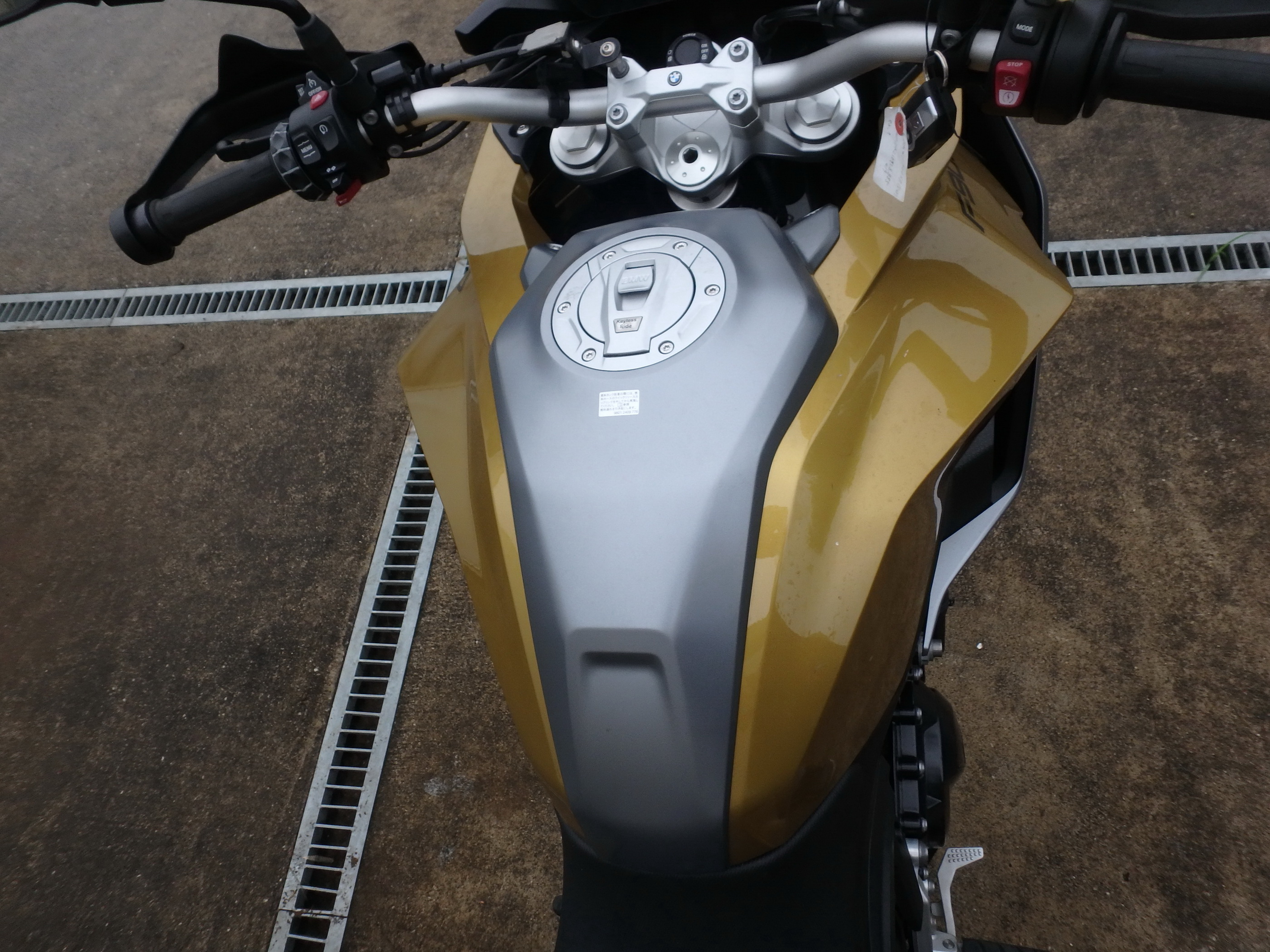 Купить мотоцикл BMW F900XR 2020 фото 22