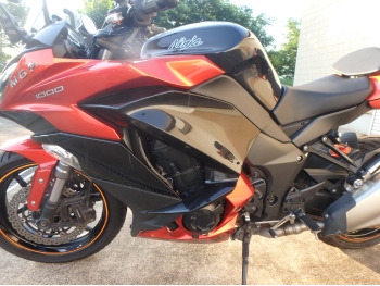     Kawasaki Ninja1000A 2017  16