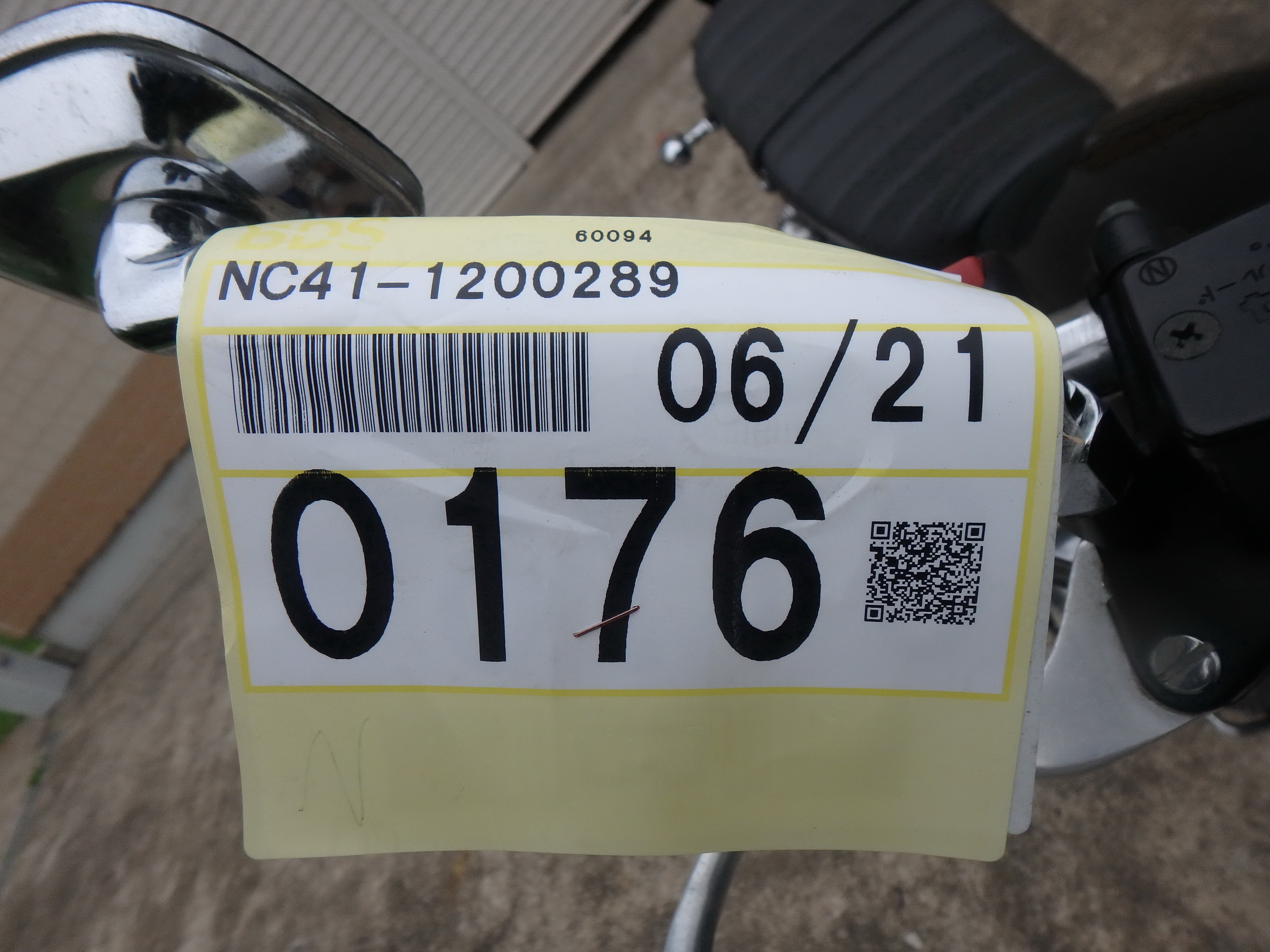 Купить мотоцикл Honda CB400SS 2003 фото 4