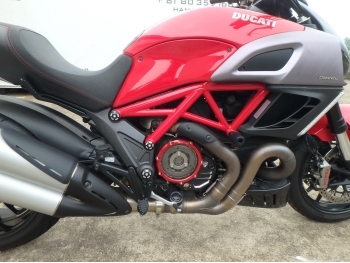 Заказать из Японии мотоцикл Ducati Diavel 2011 фото 18