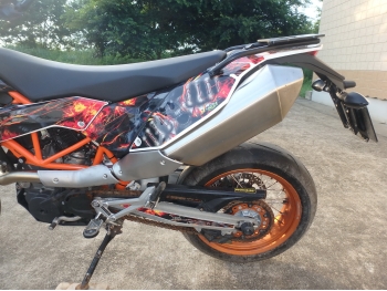 Заказать из Японии мотоцикл KTM 690 SMC R 2016 фото 16