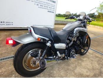 Заказать из Японии мотоцикл Yamaha V-Max VMX1200 2001 фото 9