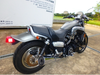     Yamaha V-Max VMX1200 2001  9