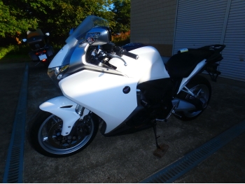 Заказать из Японии мотоцикл Honda VFR1200F 2013 фото 13