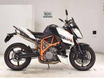     KTM 990 Super Duke R 2009  2