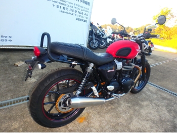     Triumph Street Twin 2017  9