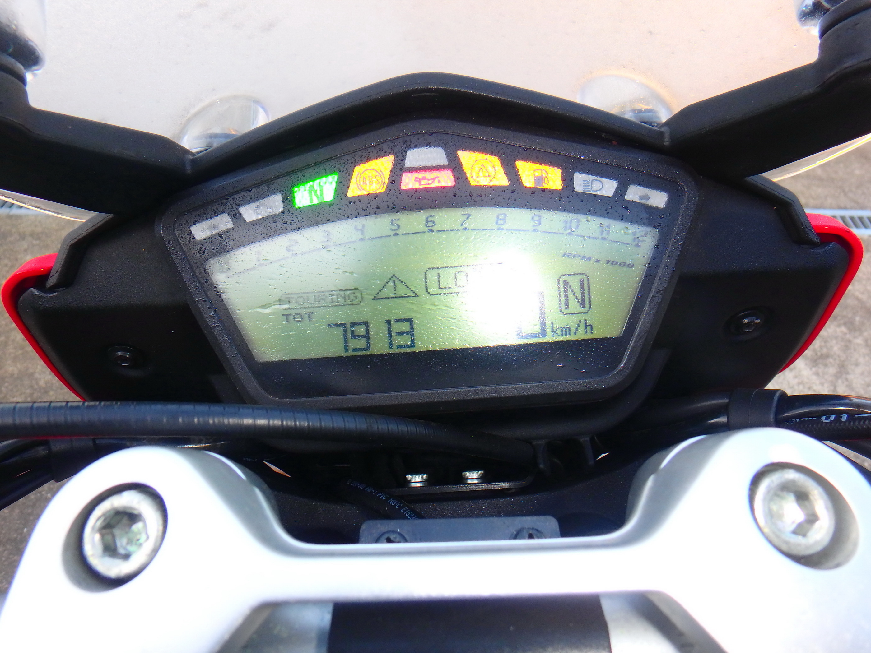 Купить мотоцикл Ducati Hyperstrada 939 2016 фото 20