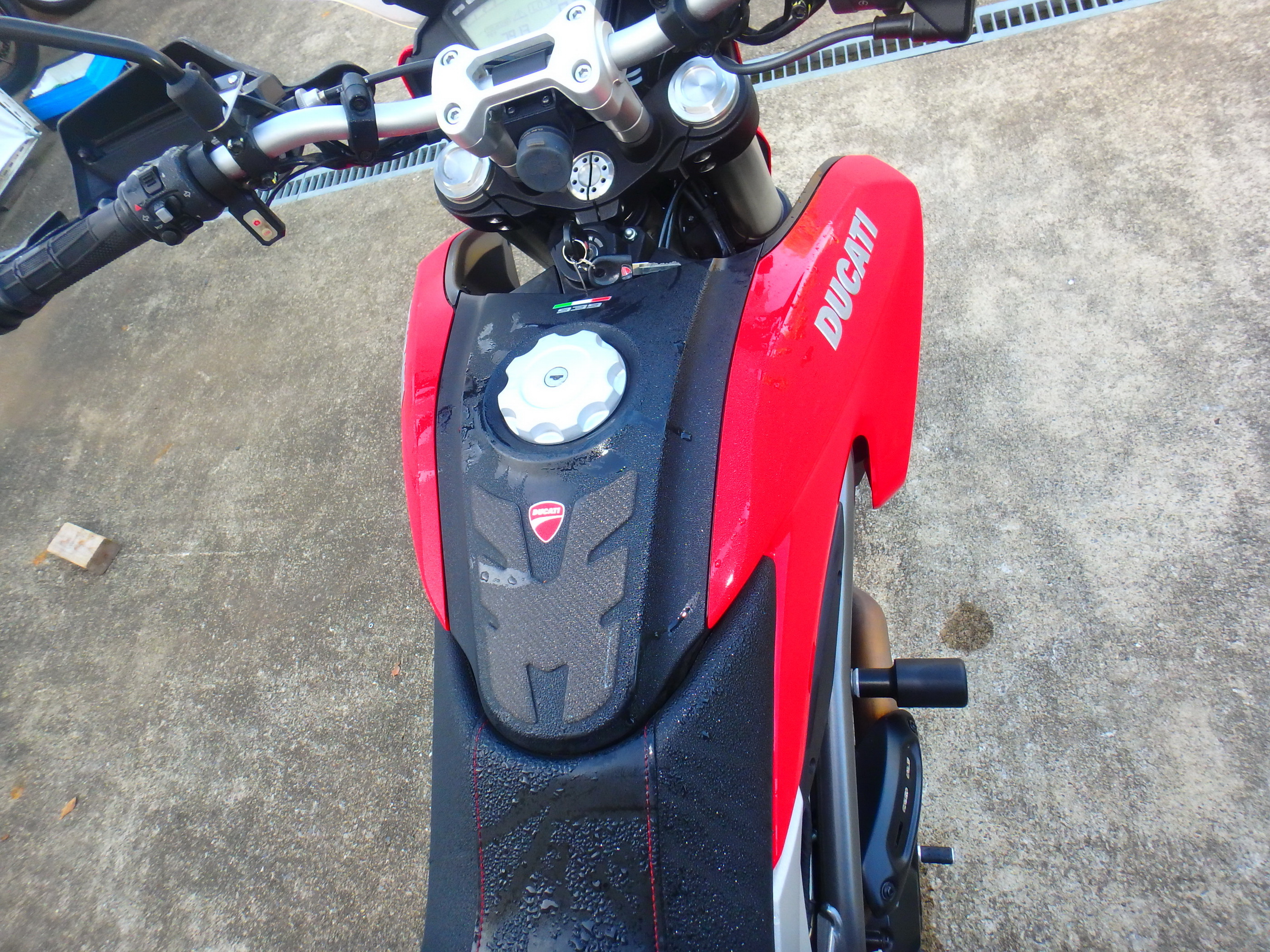 Купить мотоцикл Ducati Hyperstrada 939 2016 фото 22