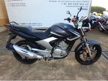     Yamaha YBR250 2010  8