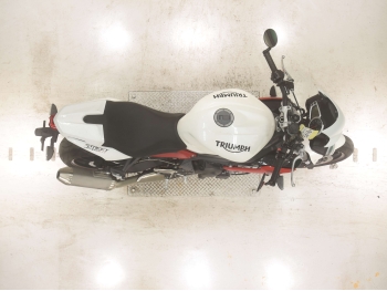 �������� �� ������ �������� Triumph Street Triple 675R 2015 ���� 3