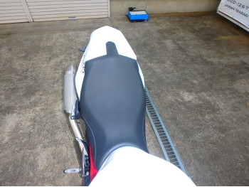 �������� �� ������ �������� Triumph Street Triple 675R 2015 ���� 23