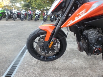     KTM 790 Duke 2018  14