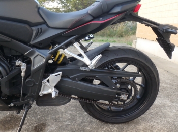     Honda CBR650R 2019  16