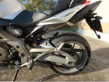     Aprilia Shiver GT750A SL750 2009  16