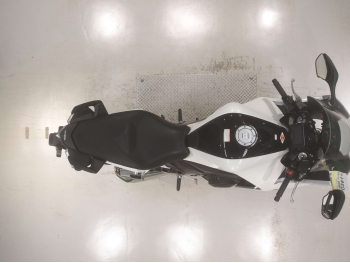 Заказать из Японии мотоцикл Honda VFR1200F 2012 фото 3